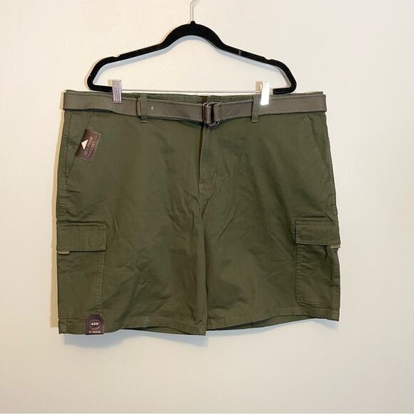 NWT Weatherproof Ivy Green Multifunctional Cargo Shorts Size 44W - Picture 1 of 14